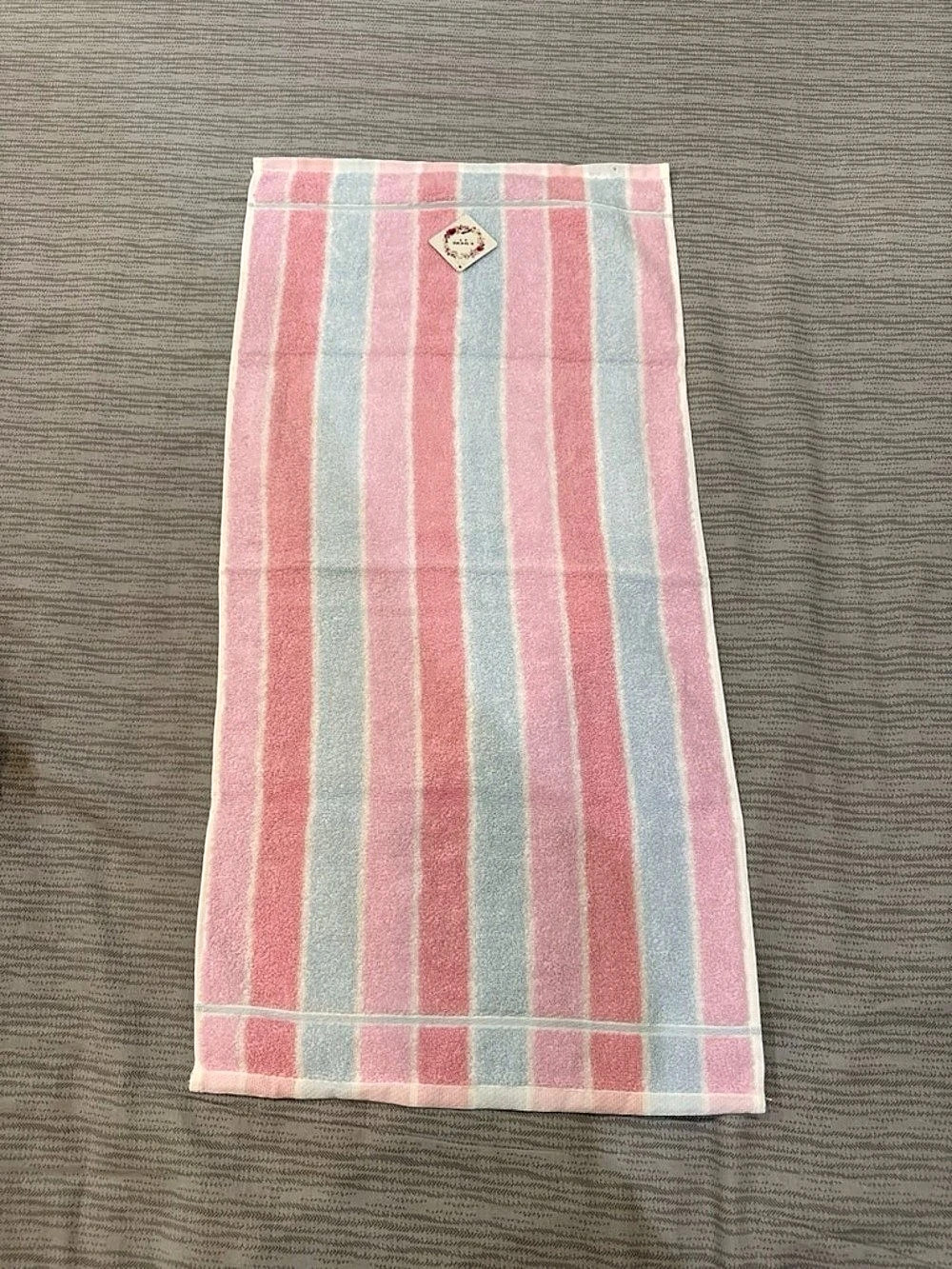 100% Cotton Face/Hand Towel 70cmX34cm